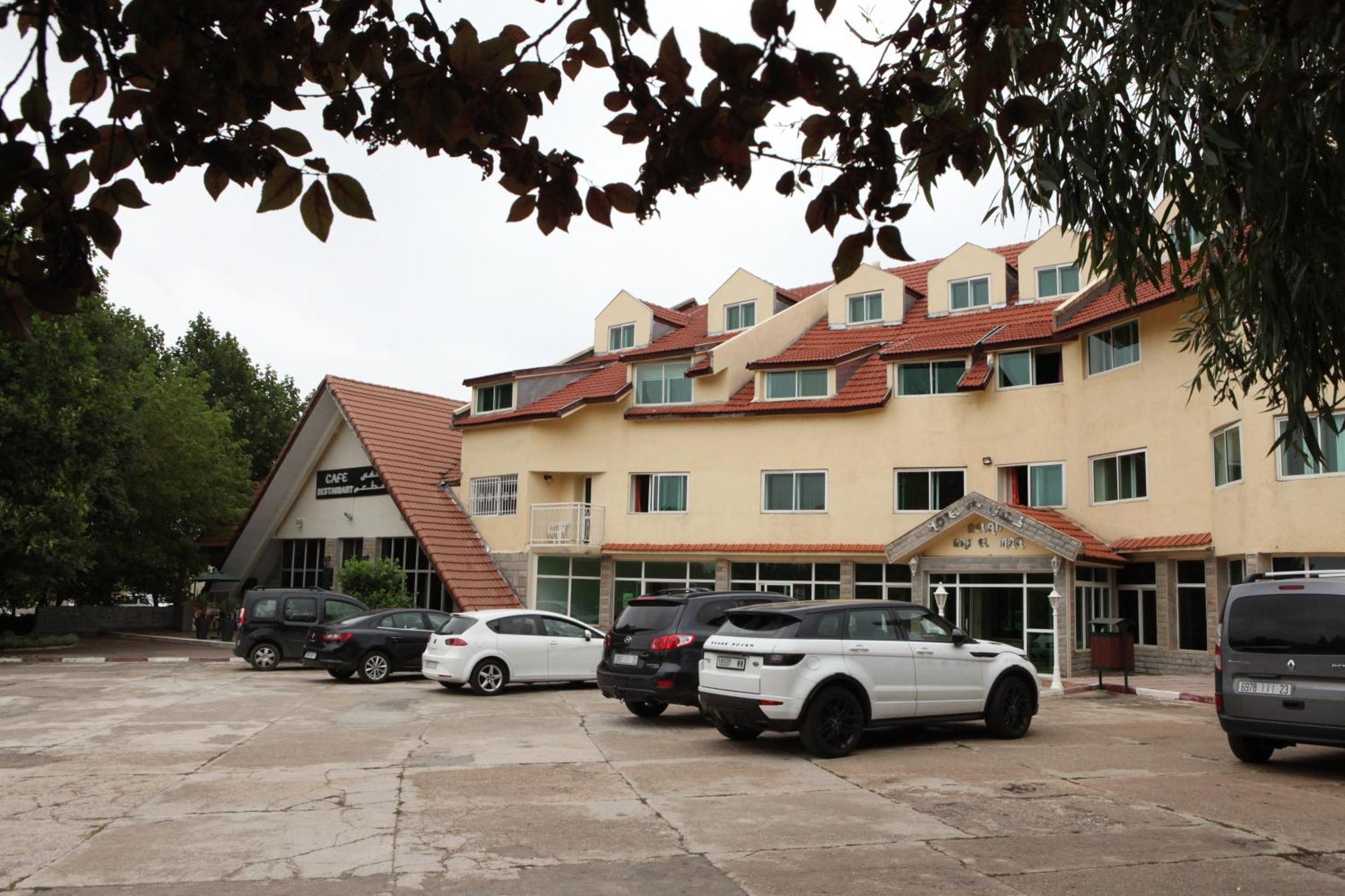 Hotel Relais Ras El Maa Ifrane  Zewnętrze zdjęcie
